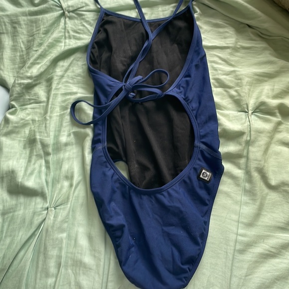 Jackson 4” Jolyn - Picture 2 of 3